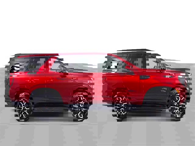 Used 2024 GMC Yukon AT4 w/ Technology Package image 9