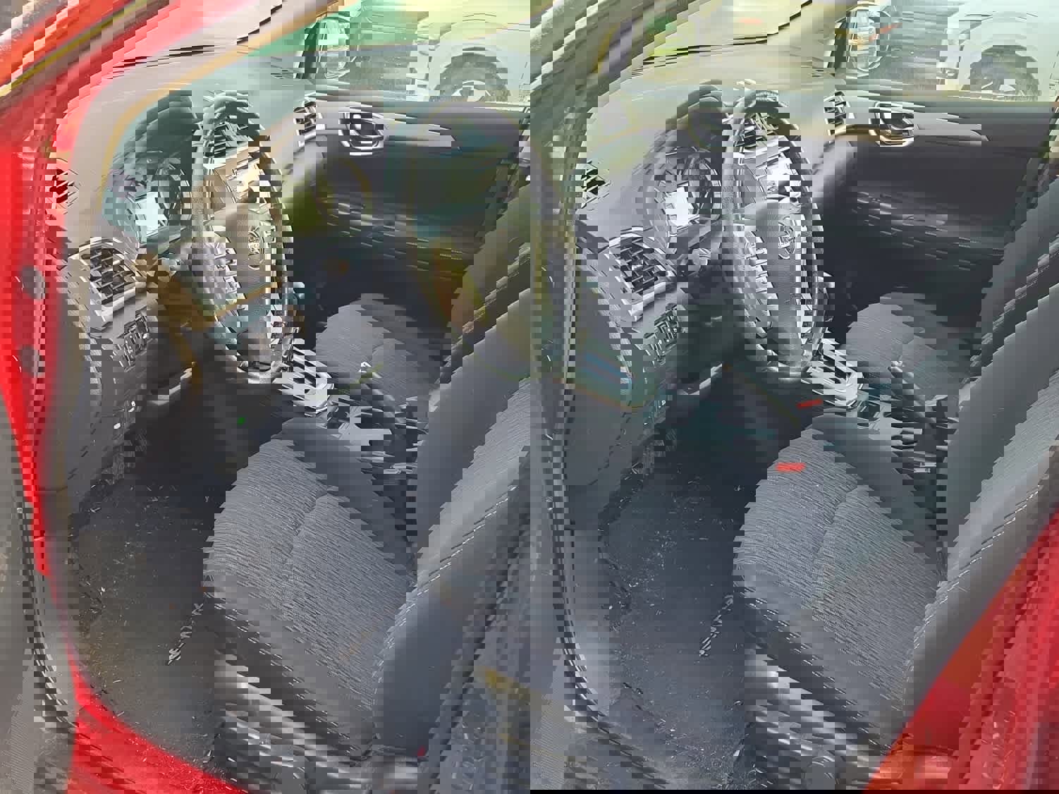 Used 2015 Nissan Sentra SV image 5