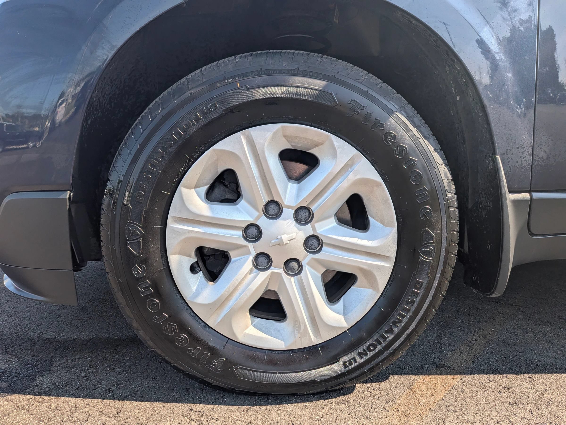Used 2015 Chevrolet Traverse LS FWD image 10