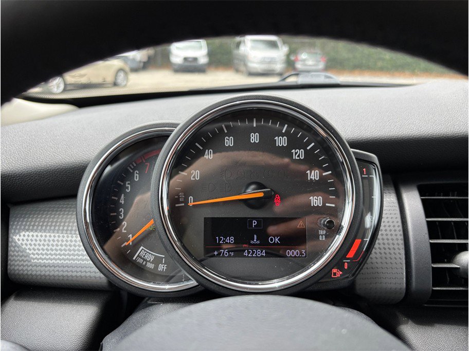 Used 2021 MINI Cooper 2-Door Hardtop FWD image 20