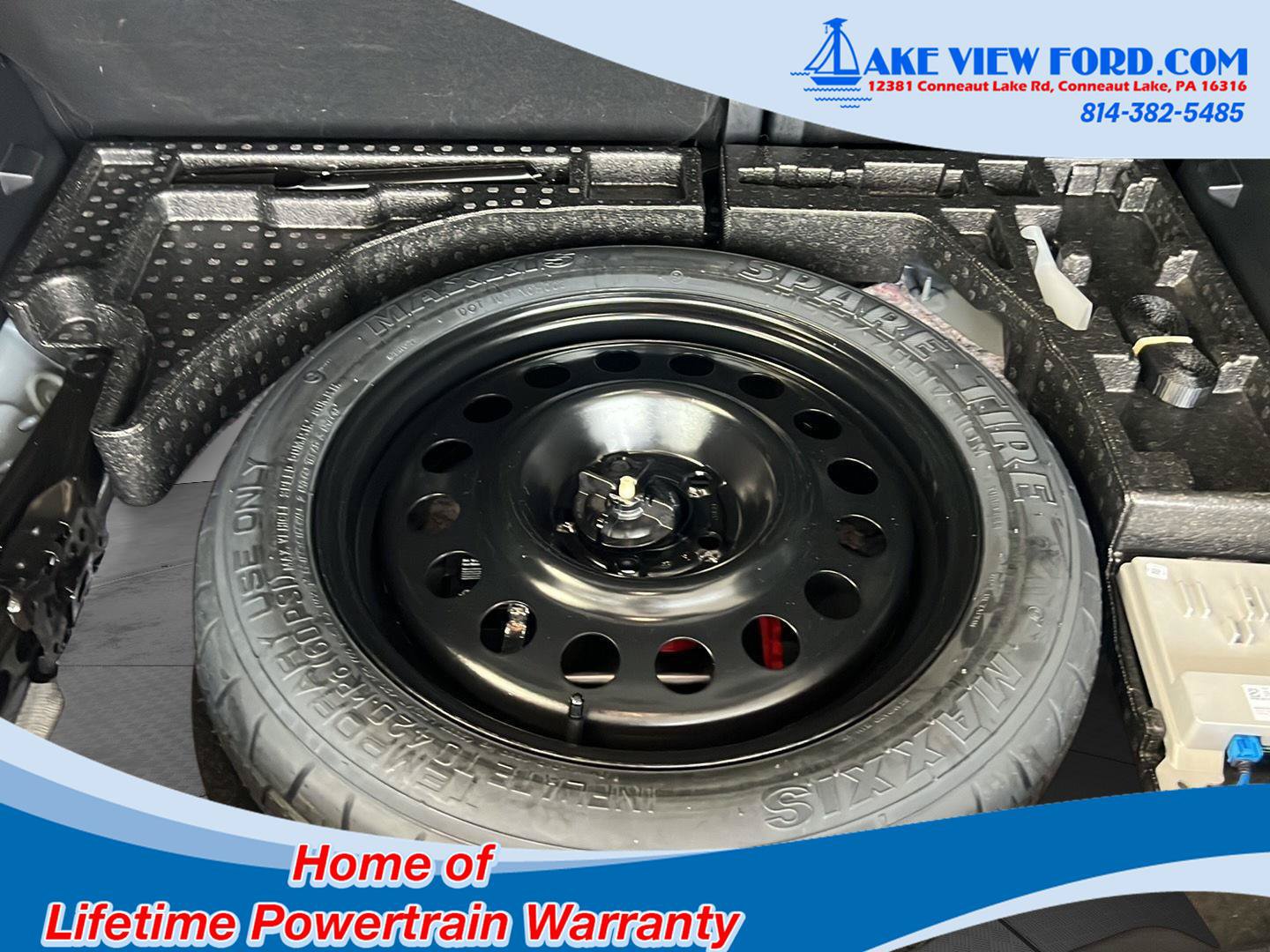 Used 2026 Ford Escape SE w/ PHEV Premium Package FWD image 10