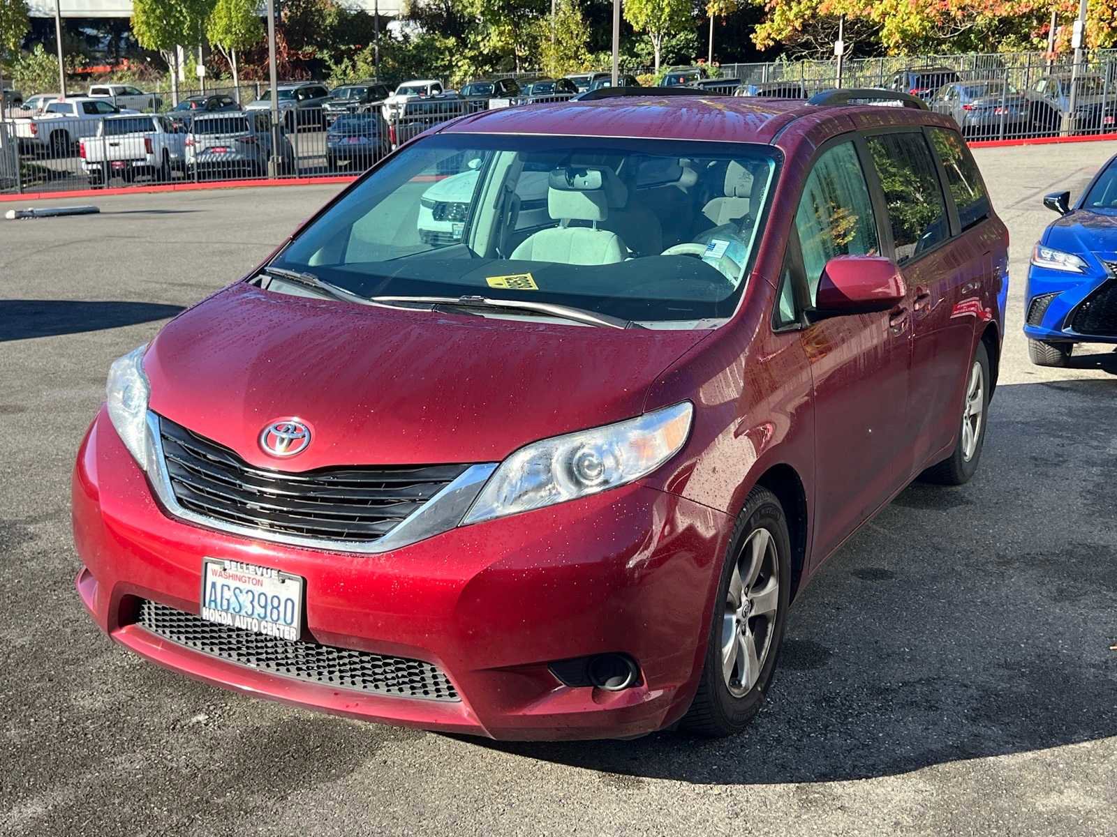 Used 2011 Toyota Sienna LE