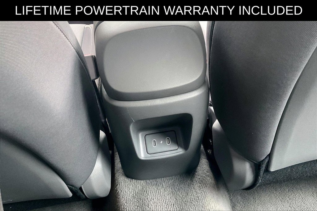 Used 2025 Hyundai Elantra SEL FWD image 24