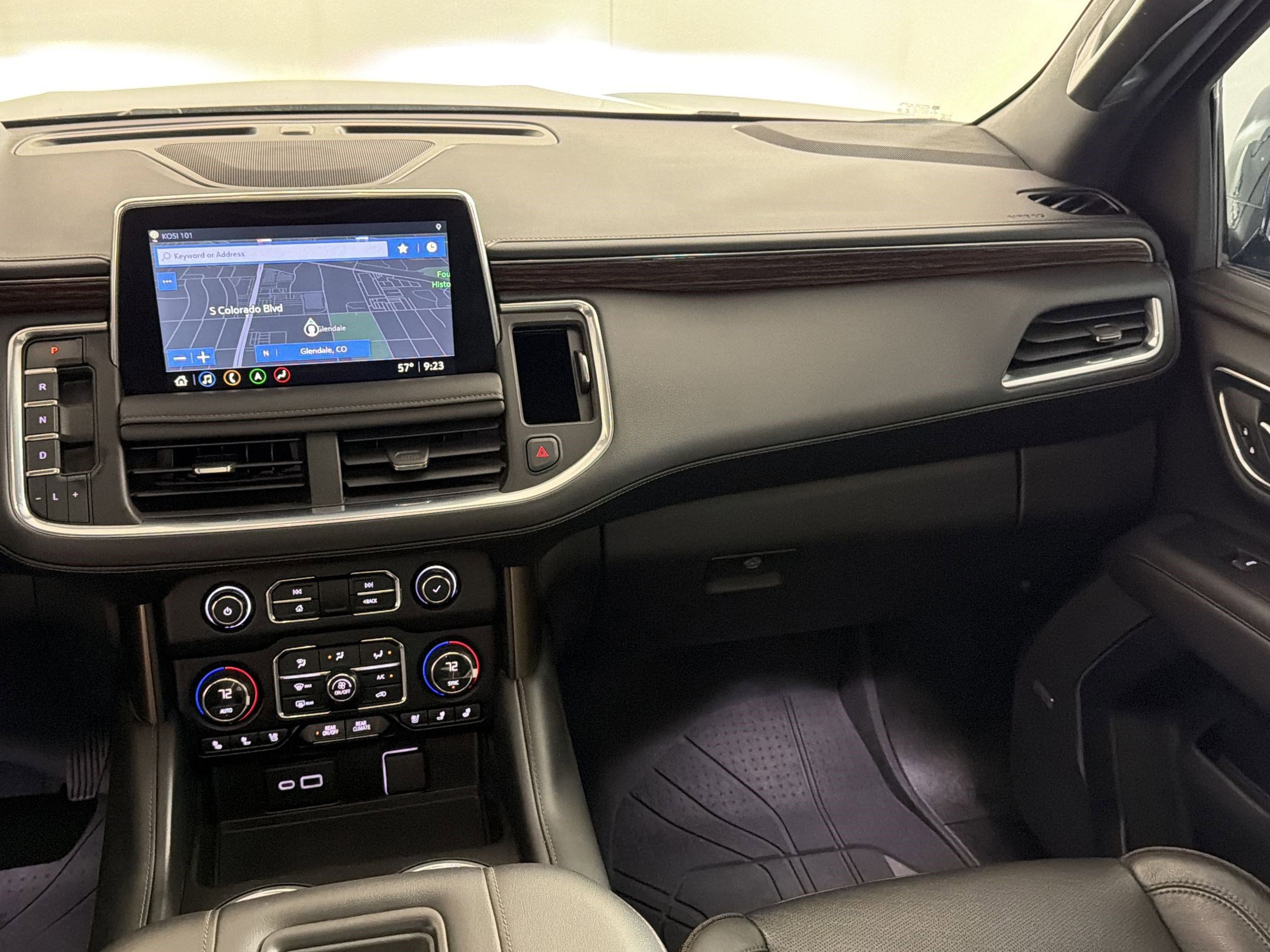 Used 2021 Chevrolet Tahoe High Country w/ Premium Package AWD/4WD image 28