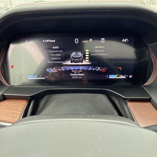 Used 2024 Jeep Grand Cherokee Summit image 20