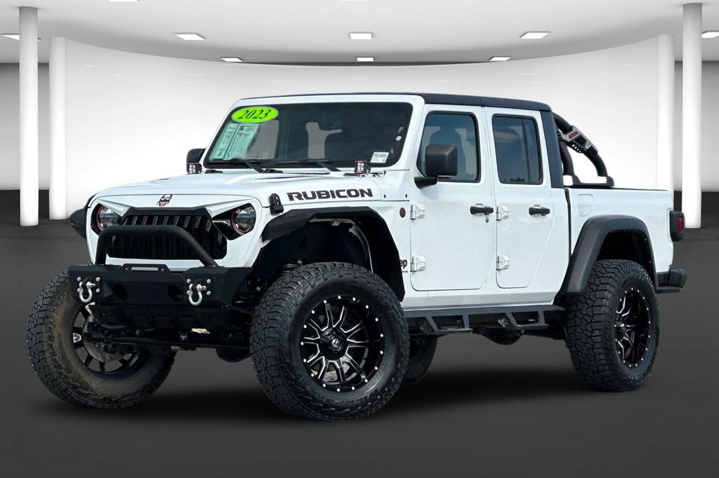 Used 2023 Jeep Gladiator Rubicon AWD/4WD image 2