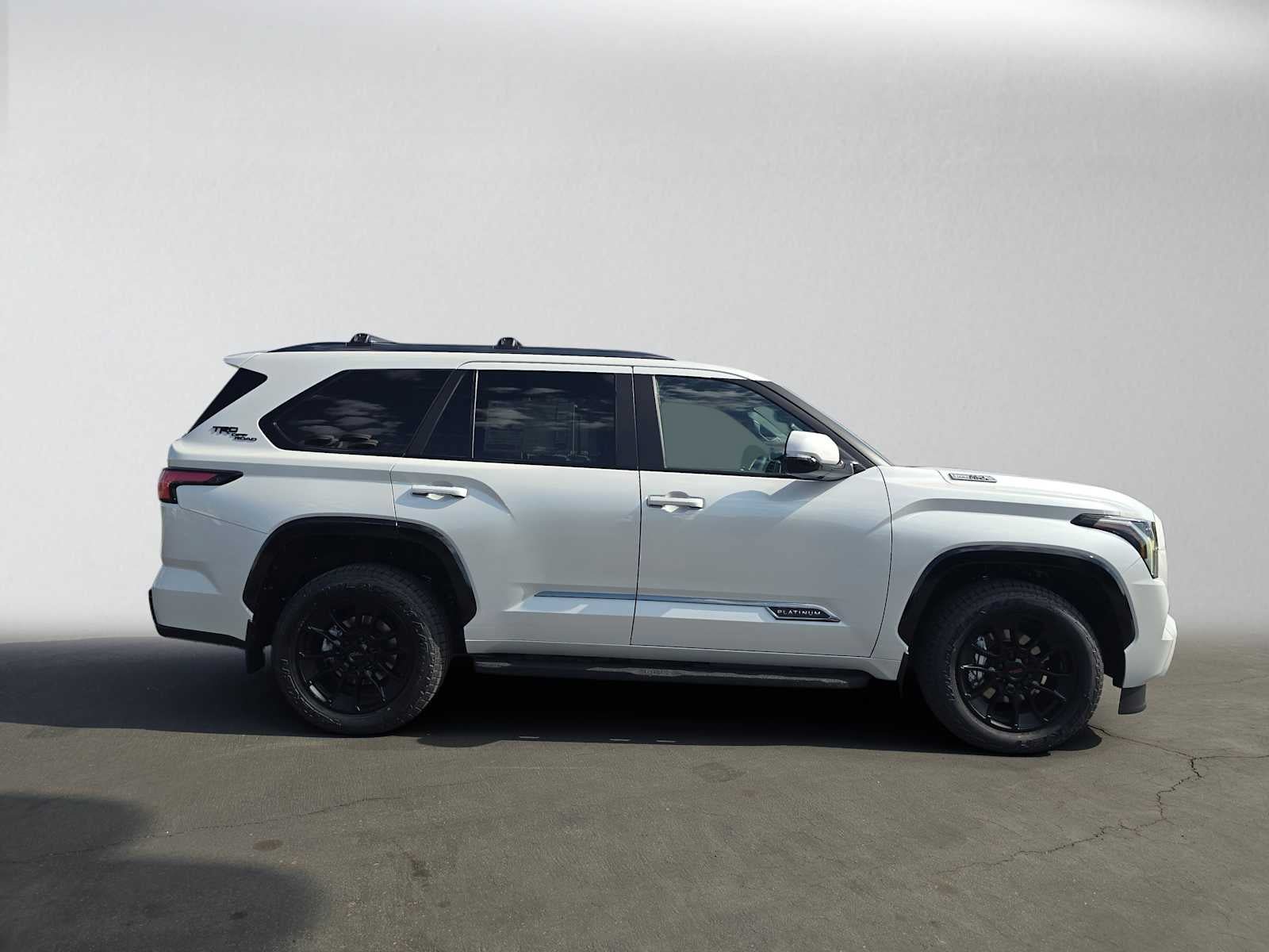 New 2026 Toyota Sequoia Platinum AWD/4WD image 2