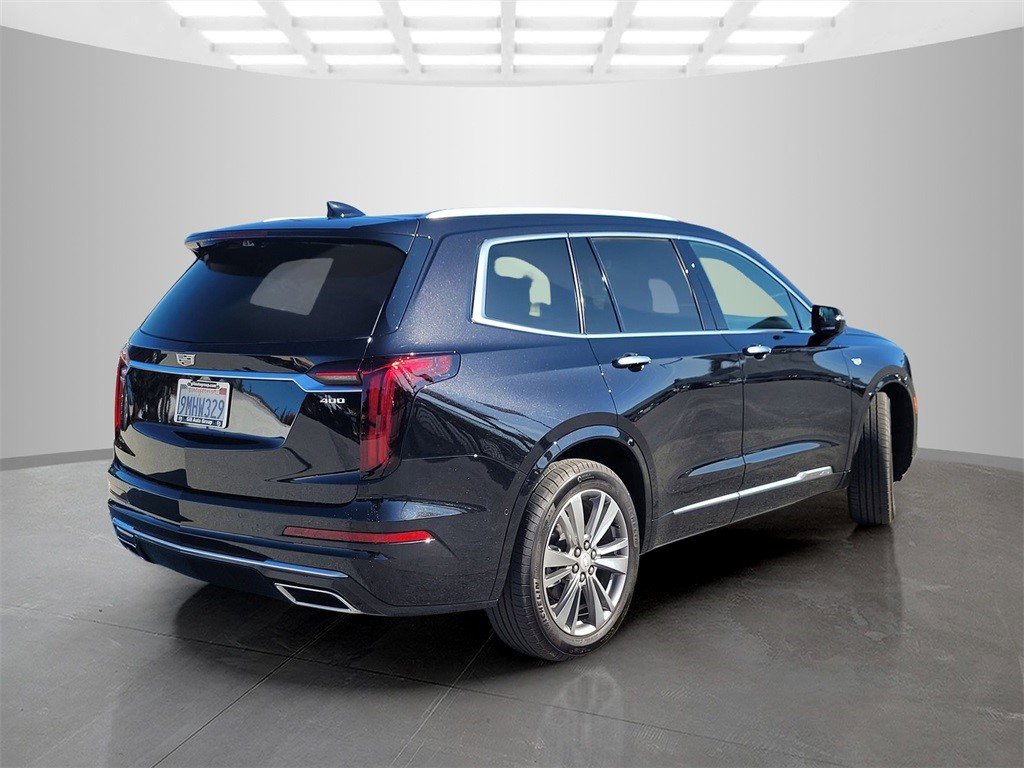 Certified 2024 Cadillac XT6 Premium Luxury w/ Technology Package image 4