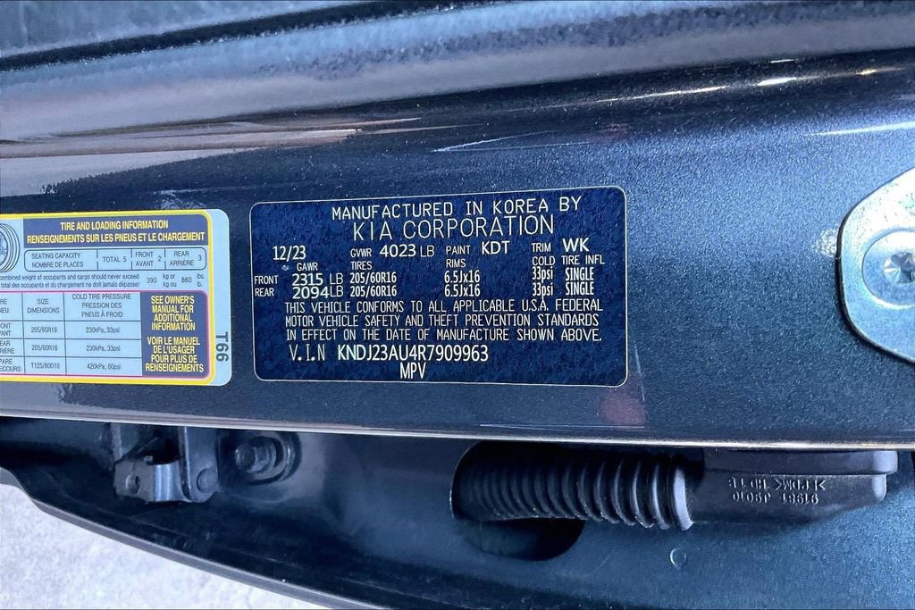 Used 2024 Kia Soul LX w/ Option Group 015 FWD image 34