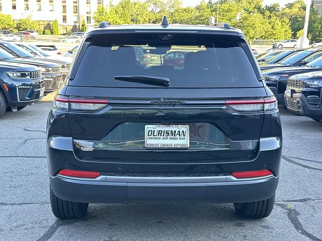 New 2026 Jeep Grand Cherokee Limited AWD/4WD image 3