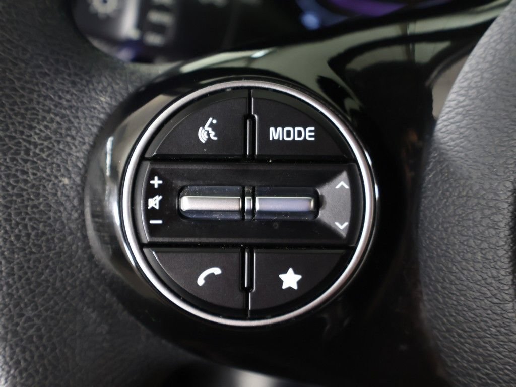 Used 2024 Kia Soul S FWD image 40