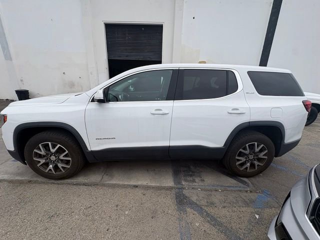 Used 2020 GMC Acadia SLE FWD image 2