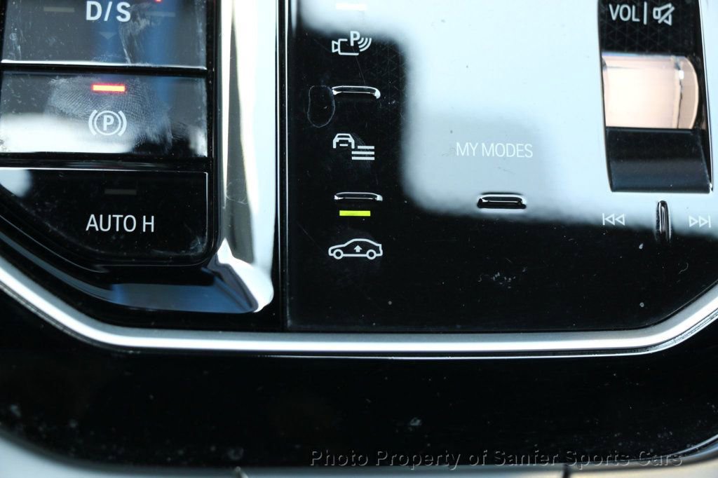 Used 2023 BMW 740i w/ Parking Assistance Package image 37