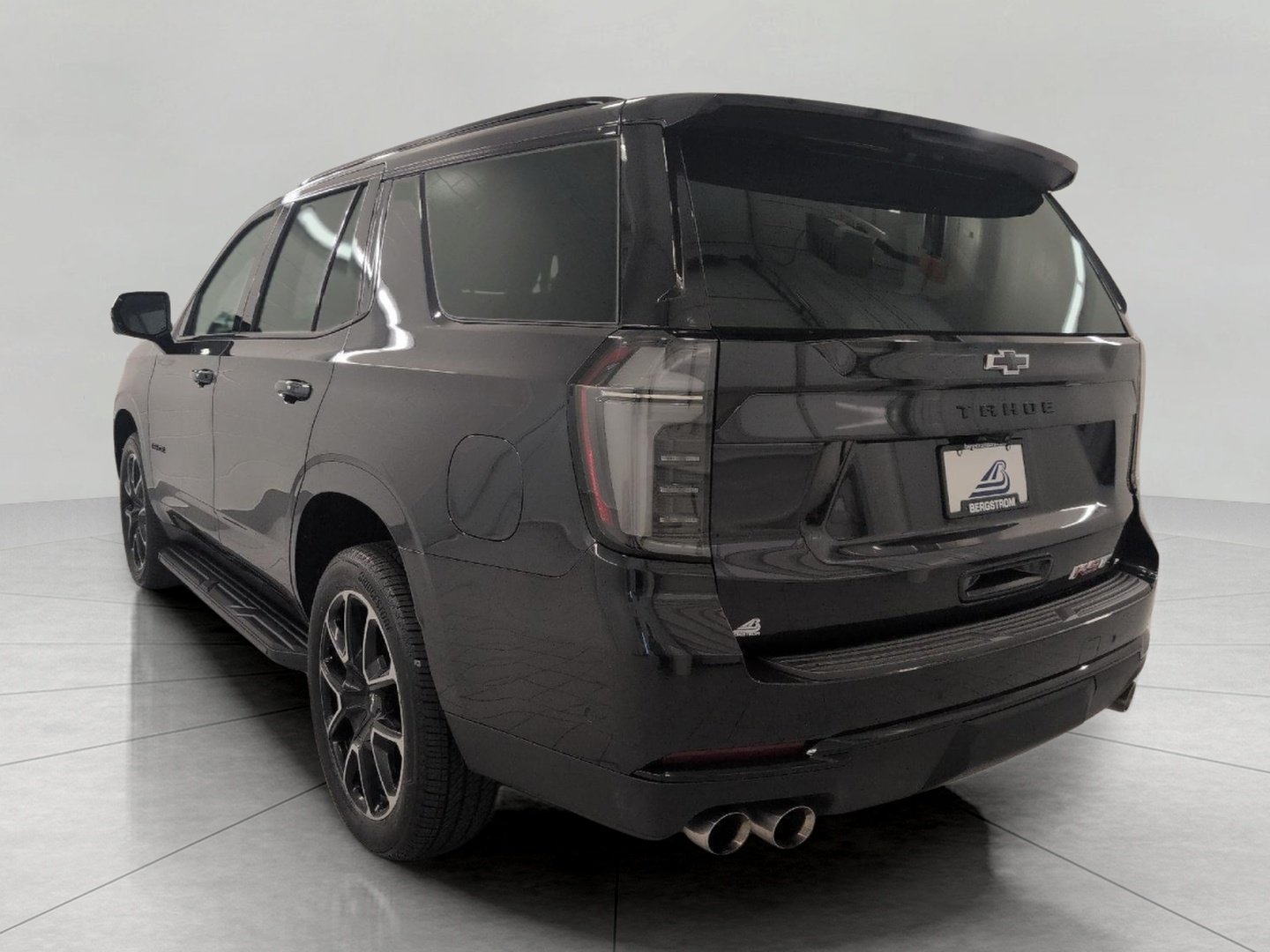 Used 2025 Chevrolet Tahoe RST w/ RST Capability Package AWD/4WD image 20