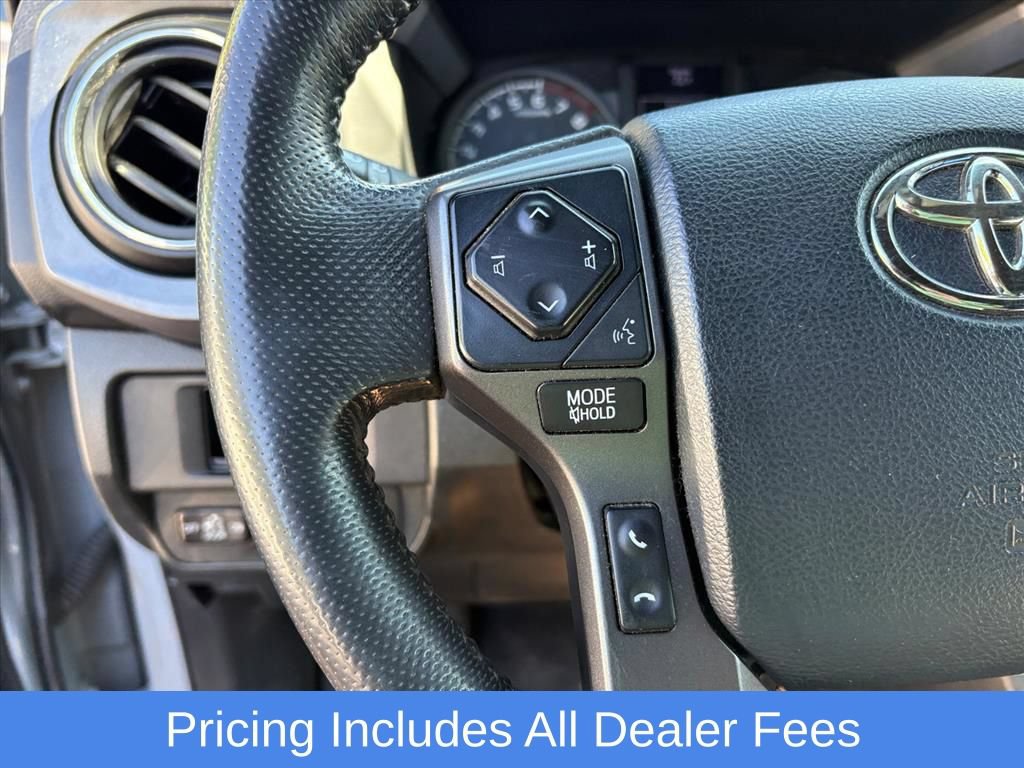 Used 2019 Toyota Tacoma TRD Off-Road AWD/4WD image 12