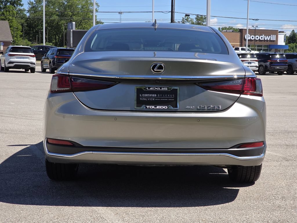 Certified 2021 Lexus ES 250 w/ Premium Package AWD/4WD image 7