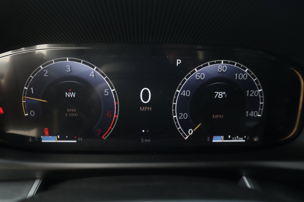 New 2025 Jeep Wagoneer L Series II image 4