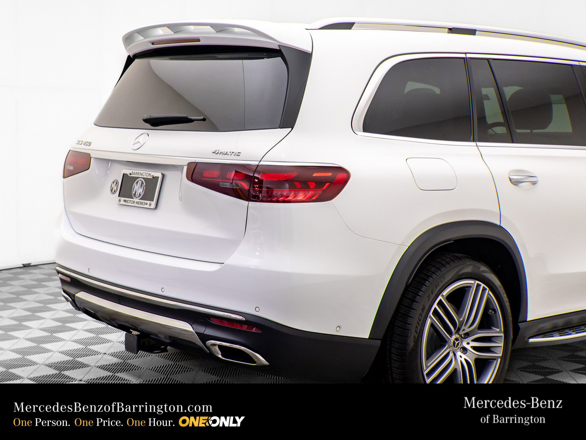 New 2026 Mercedes-Benz GLS 450 4MATIC image 40