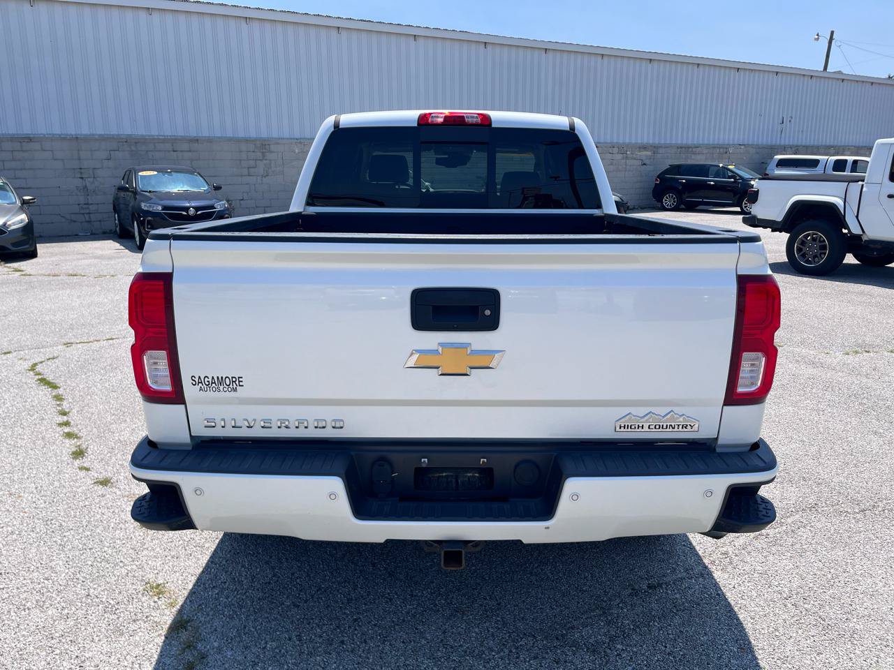Used 2018 Chevrolet Silverado 1500 High Country AWD/4WD image 4