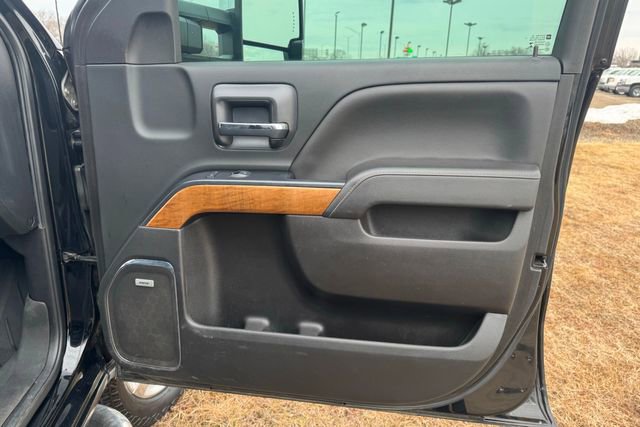 Used 2018 Chevrolet Silverado 2500 LTZ w/ Duramax Plus Package image 17