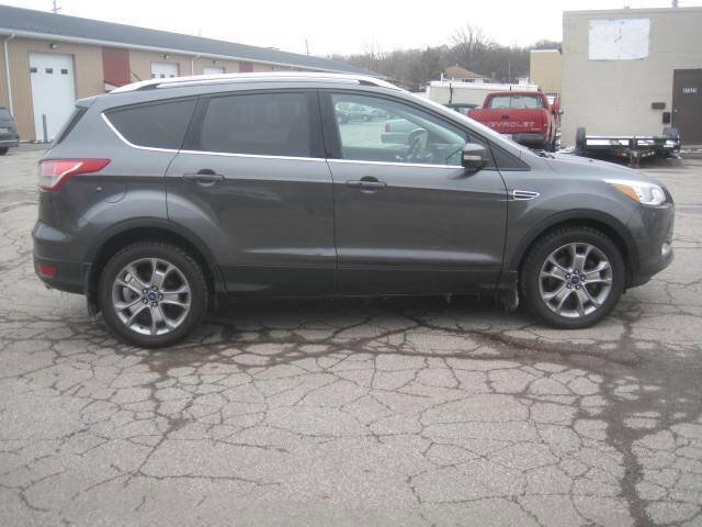 Used 2015 Ford Escape Titanium image 4