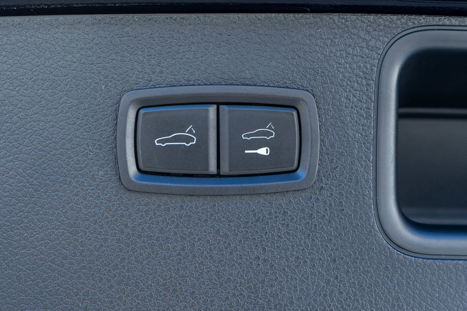 Used 2022 Porsche Macan image 10