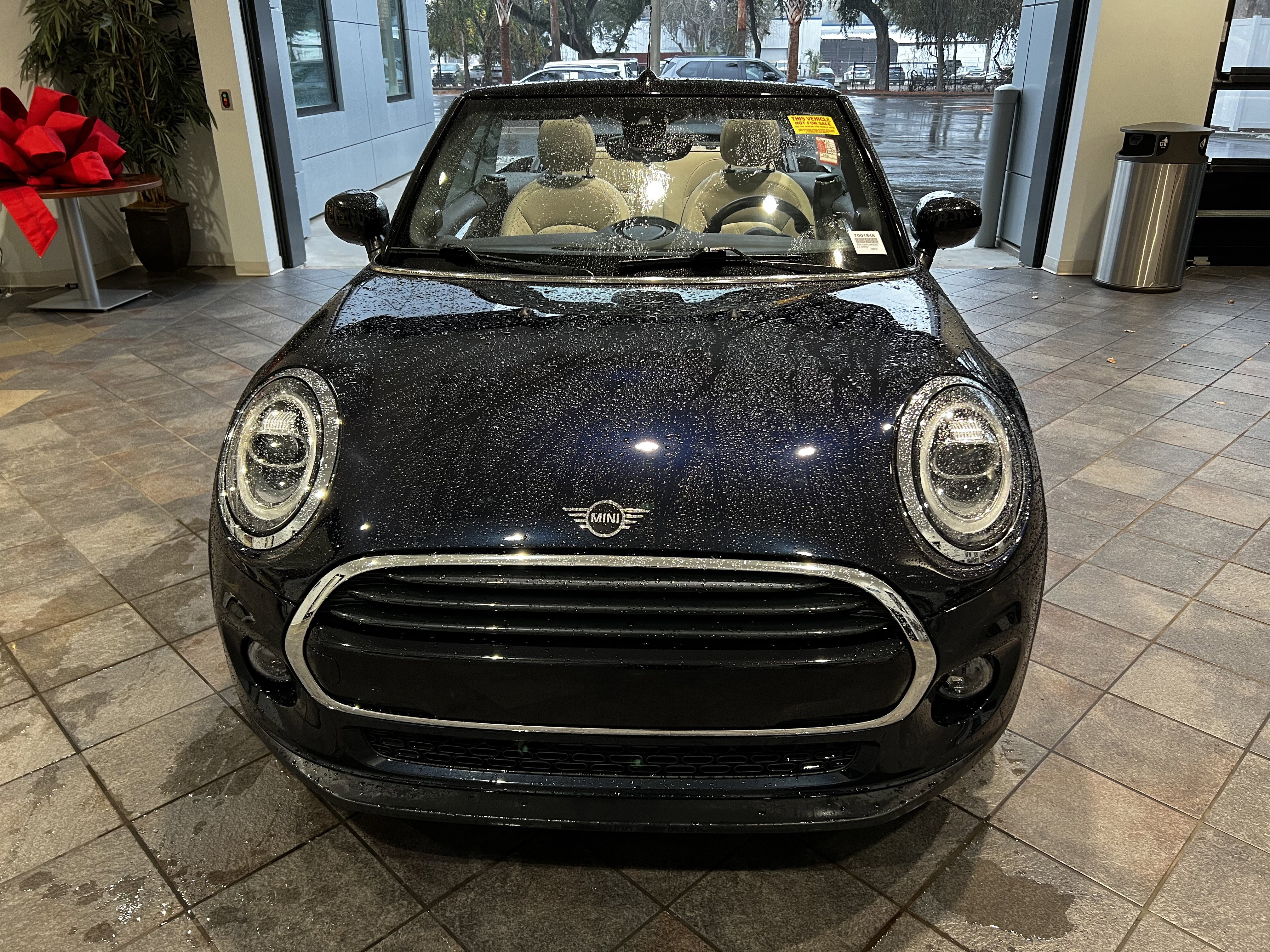 Used 2020 MINI Cooper Convertible image 43