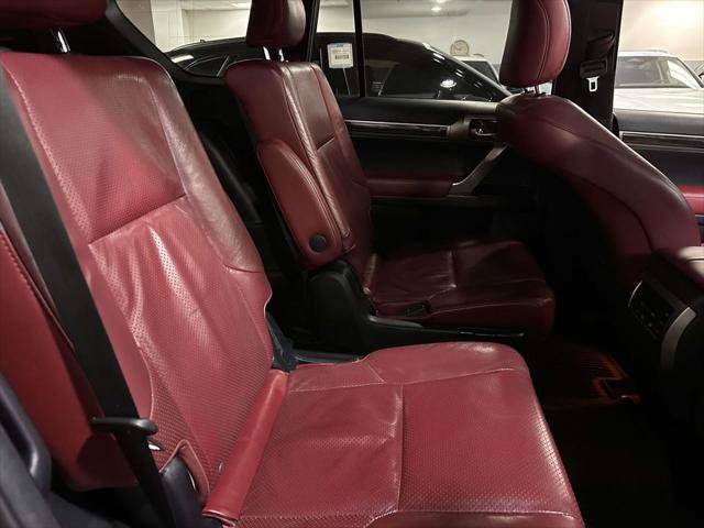 Used 2022 Lexus GX 460 Luxury w/ Sport Design Package AWD/4WD image 13