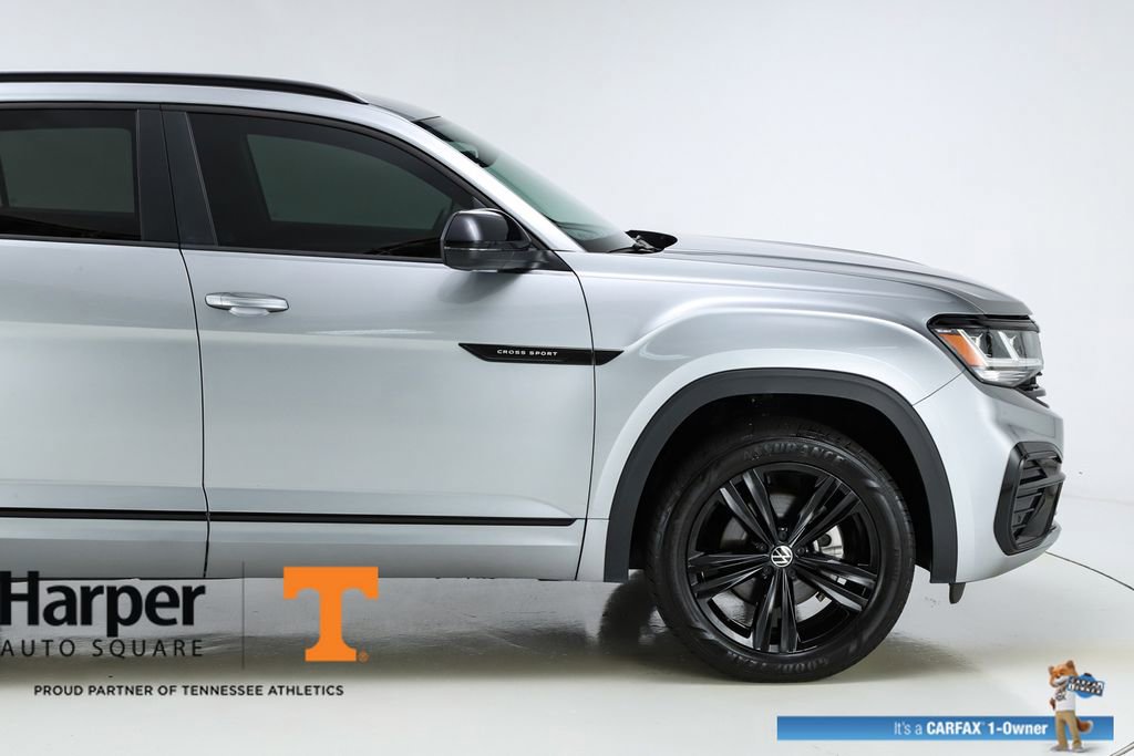 Used 2023 Volkswagen Atlas Cross Sport SEL R-Line image 12