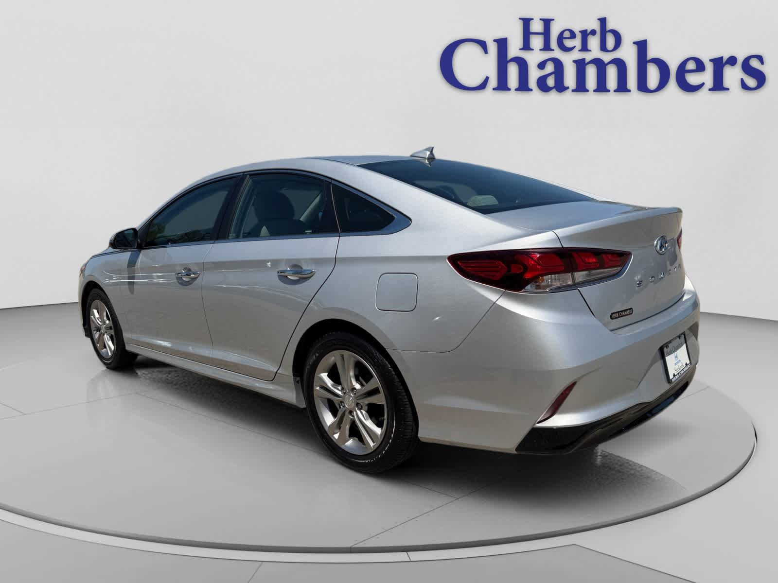 Used 2018 Hyundai Sonata SEL w/ Tech Package 02 FWD image 3