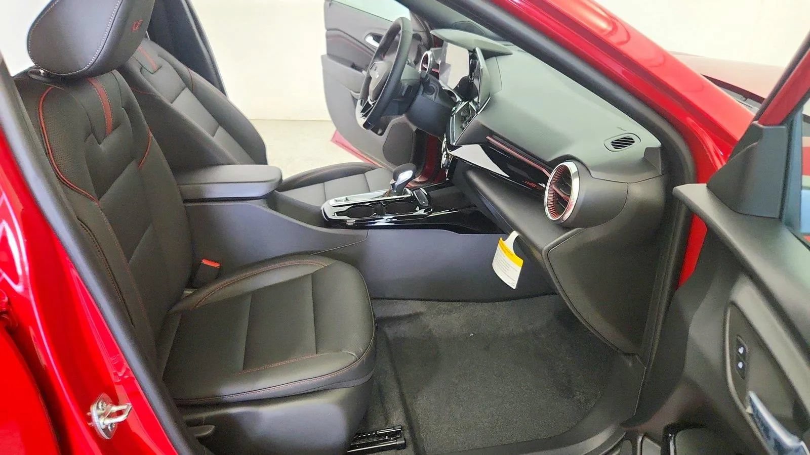 New 2026 Chevrolet Trax RS w/ Driver Confidence Package FWD image 28