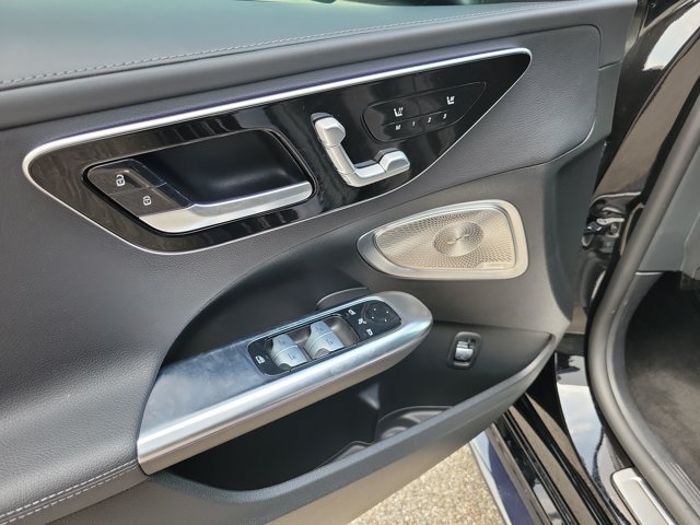 Used 2023 Mercedes-Benz C 43 AMG 4MATIC Sedan image 26