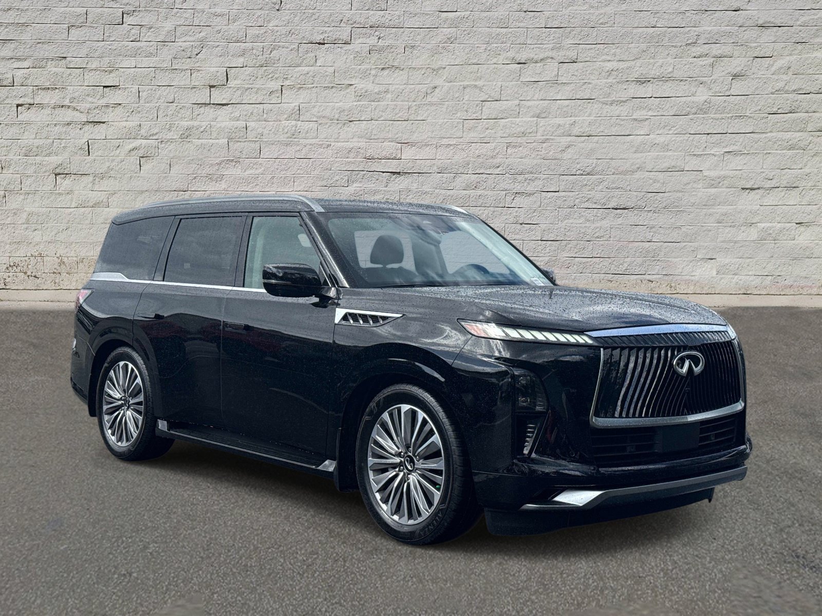 Used 2026 INFINITI QX80 Luxe w/ Cargo Package AWD/4WD image 6