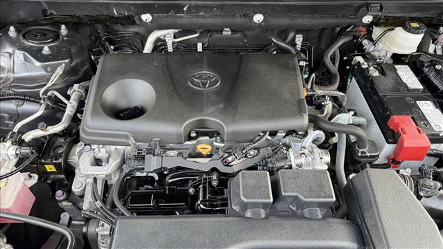 Used 2024 Toyota RAV4 LE image 21