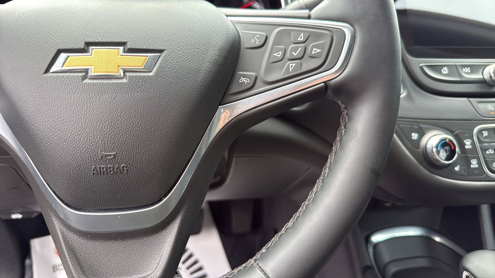 Used 2023 Chevrolet Malibu LT w/ LPO, Floor Liner Package FWD image 15