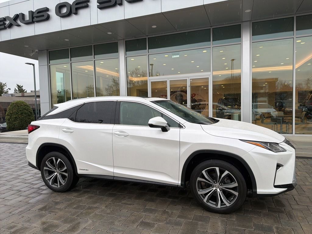 Used 2017 Lexus RX 450h AWD w/ Accessory Package image 7