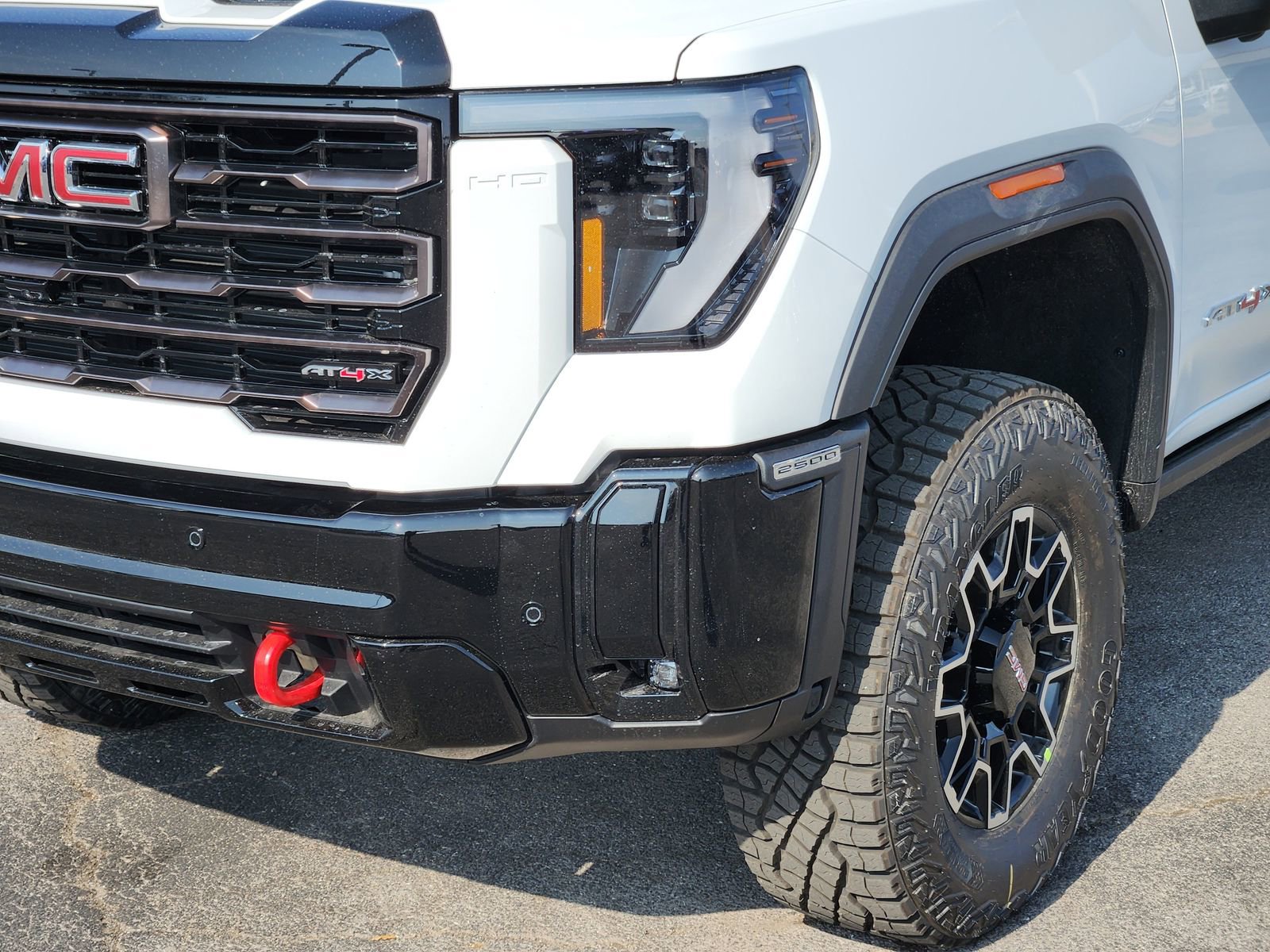 New 2026 GMC Sierra 2500 AT4X image 11