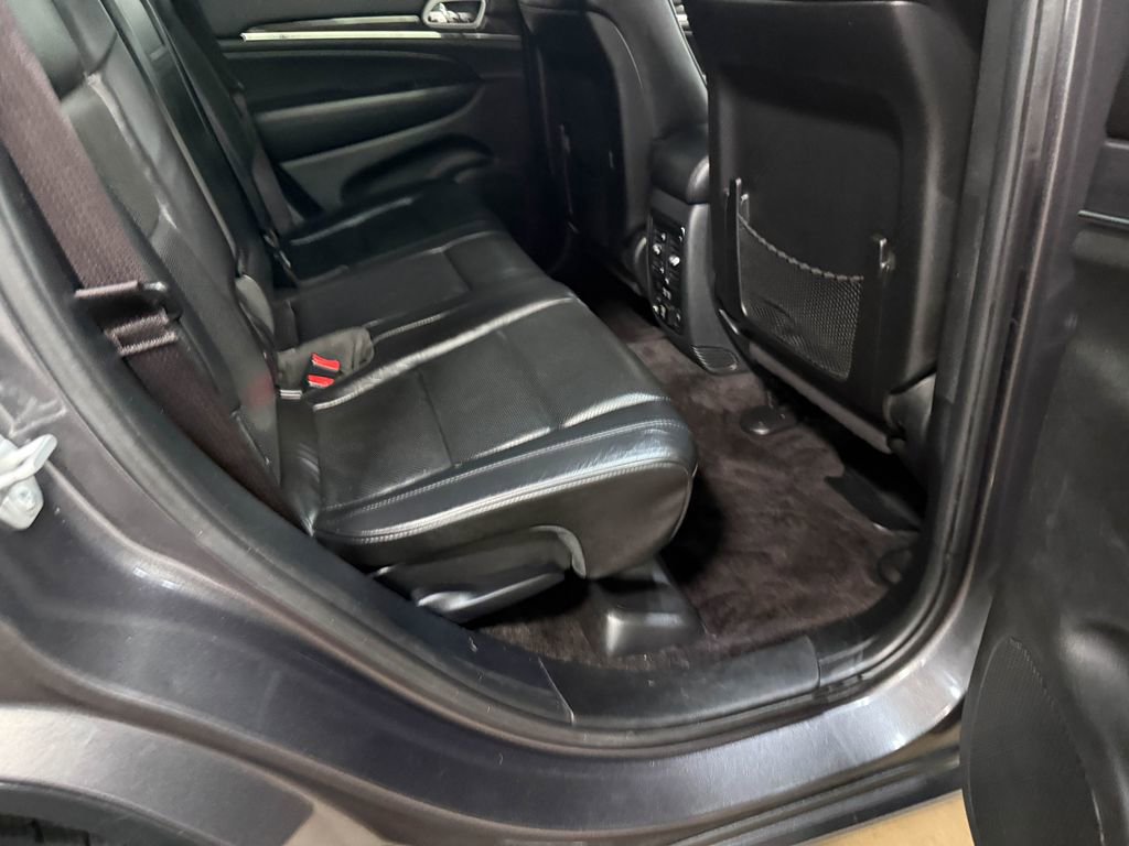 Used 2018 Jeep Grand Cherokee Overland image 60