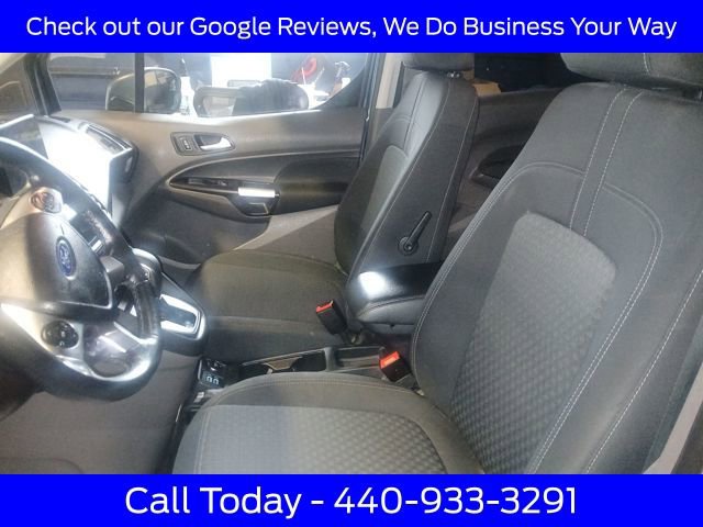 Certified 2020 Ford Transit Connect XLT image 28