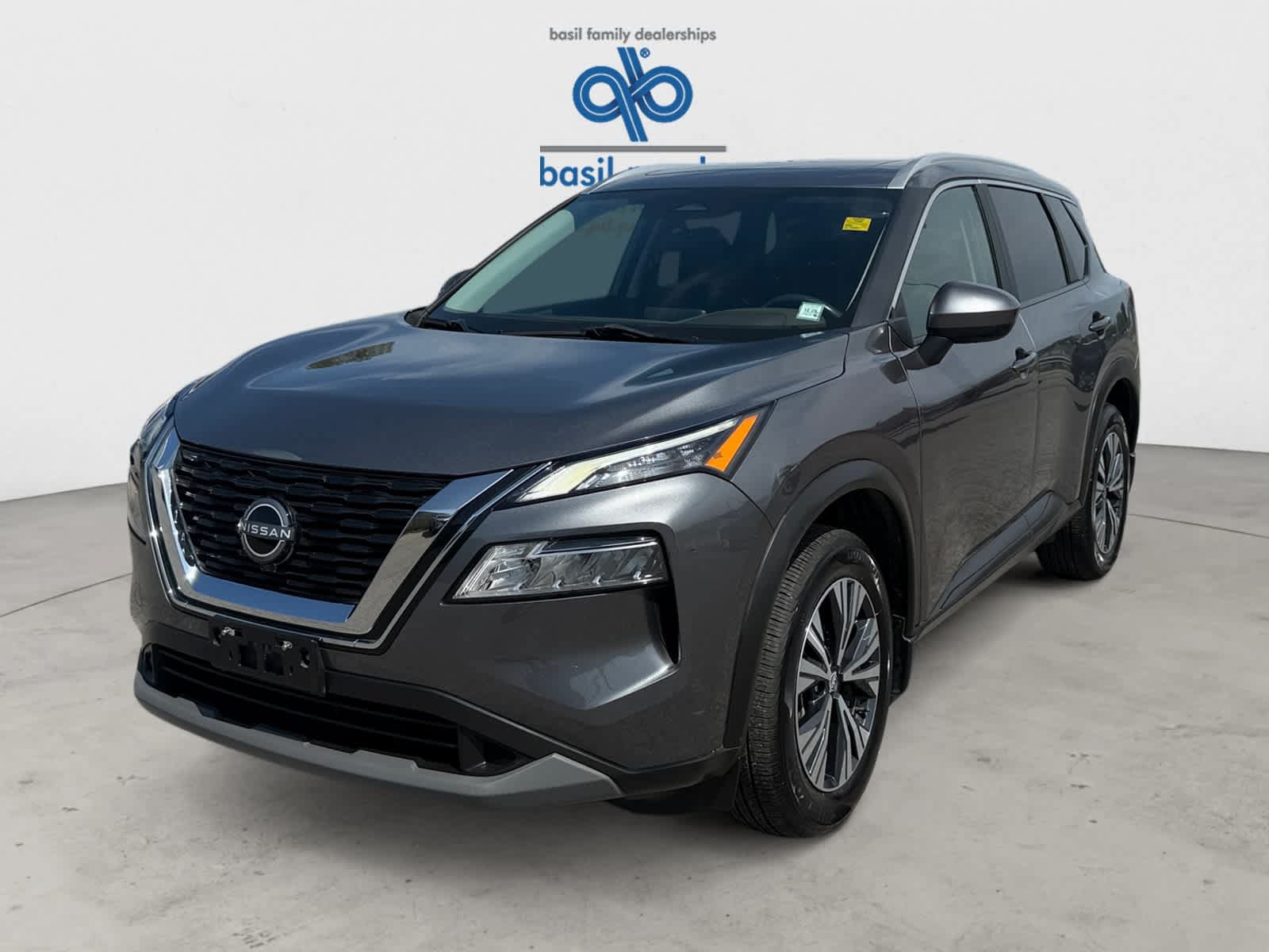 Used 2023 Nissan Rogue SV w/ SV Premium B Package AWD/4WD image 2