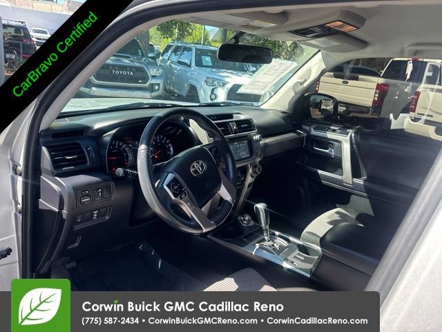 Used 2018 Toyota 4Runner SR5 AWD/4WD image 10