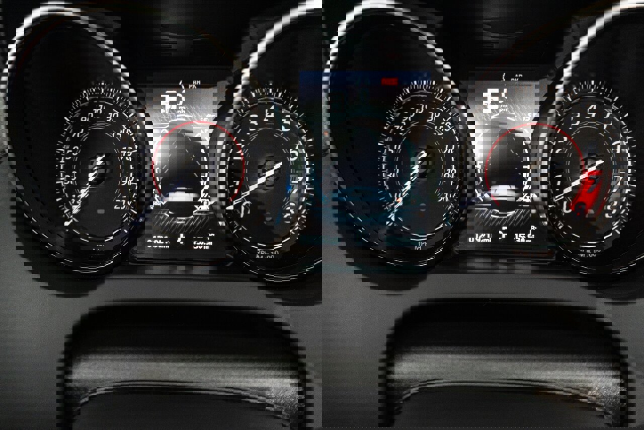 Used 2020 Jaguar F-TYPE SVR image 98