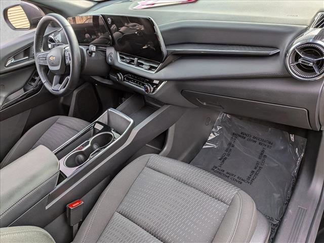 Used 2025 Chevrolet Equinox LT image 19