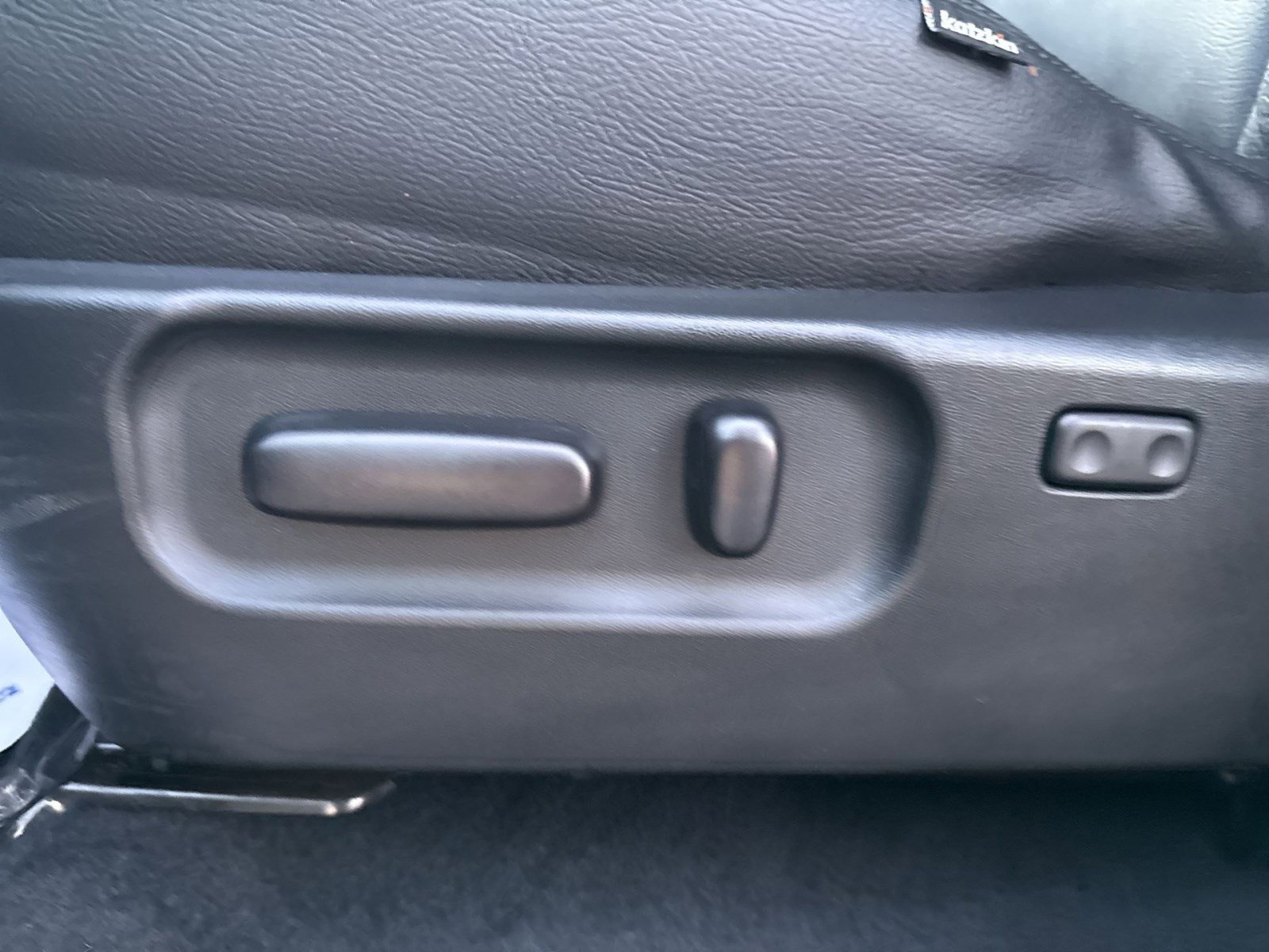 Used 2022 Toyota Tacoma TRD Sport image 13