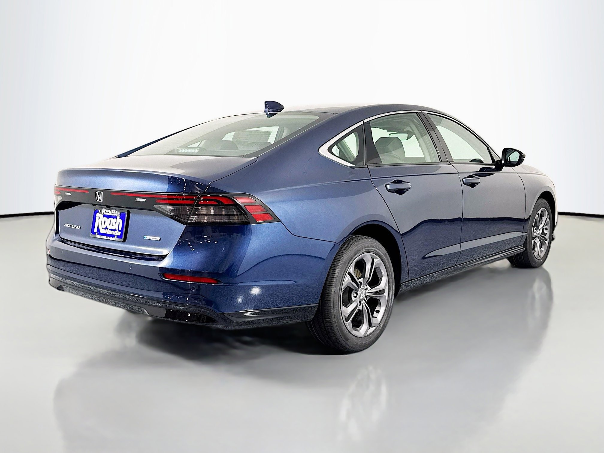 New 2026 Honda Accord EX-L image 5
