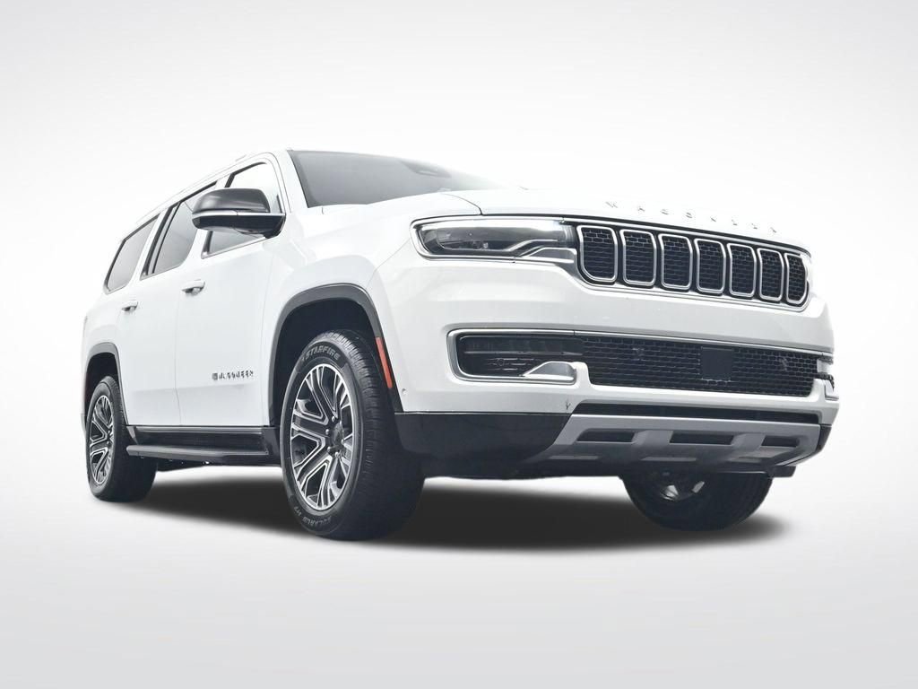 Used 2024 Jeep Wagoneer Series II w/ Flexible Seating Group image 23
