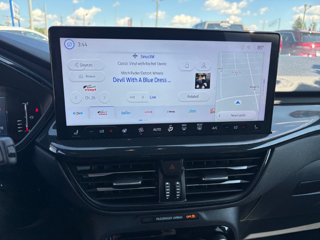 Used 2023 Ford Escape ST-Line w/ Tech Pack #1 FWD image 25