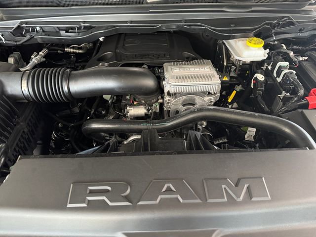 New 2026 RAM 1500 4x4 Crew Cab image 22