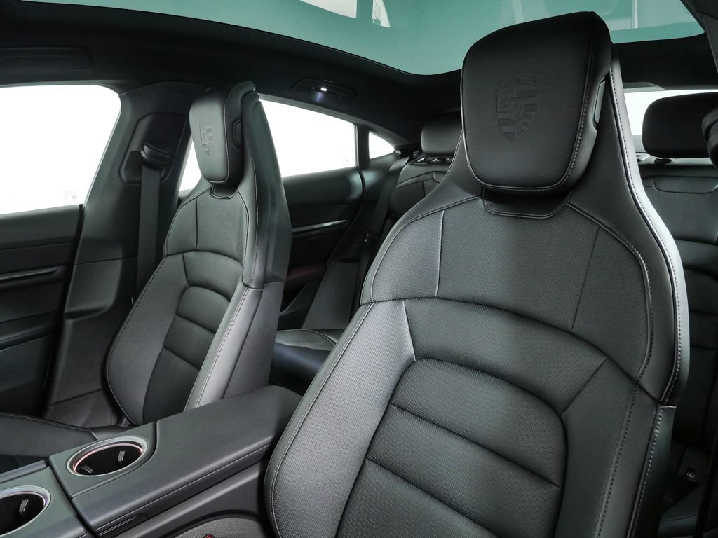 New 2026 Porsche Taycan 4S AWD/4WD image 5