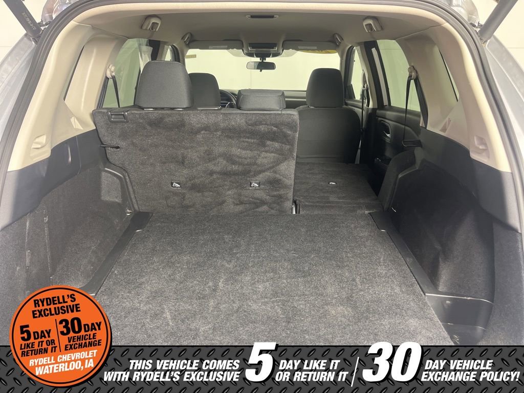 Used 2025 Nissan Rogue SV image 21